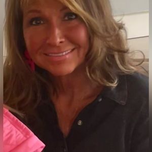 Meet your Posher, Sheryl